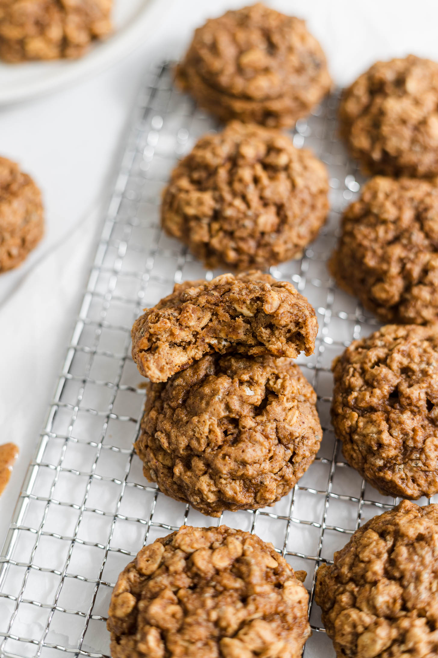 Vegan Almond Butter Oatmeal Cookies (Gluten Free) - Supermom Eats