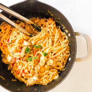 A pot of hummus pasta.