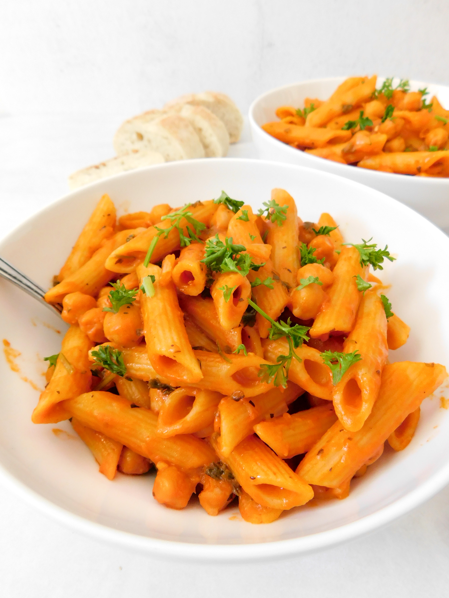 Vegan OnePot Tomato Vodka Pasta Supermom Eats