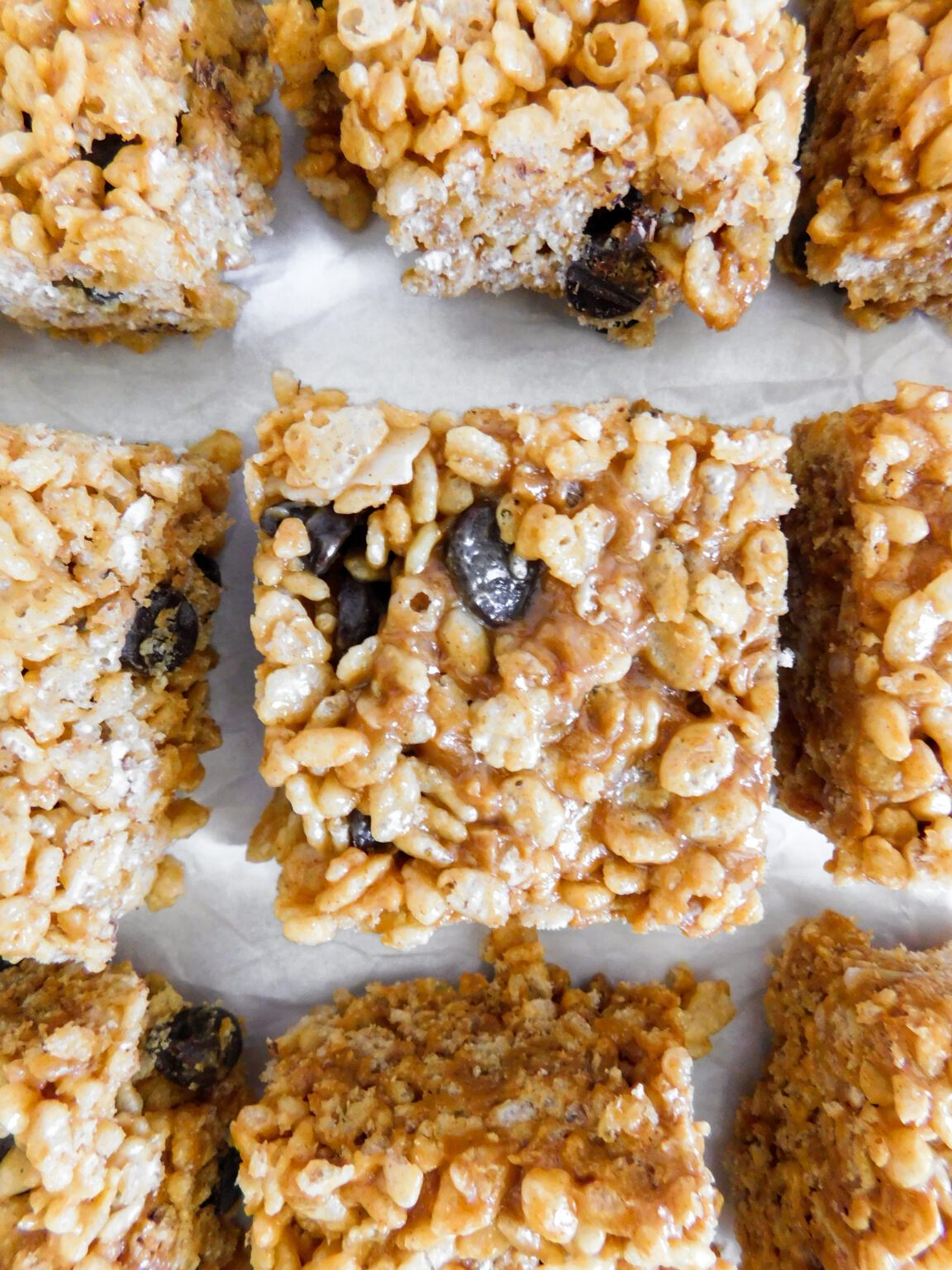 Vegan Peanut Butter Rice Krispie Treats - Supermom Eats