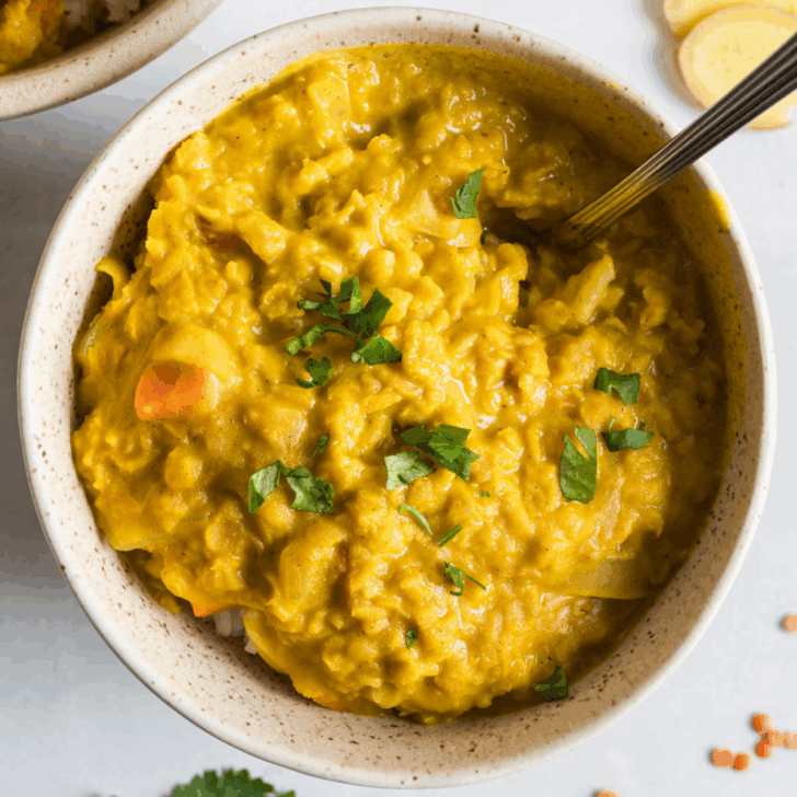 A bowl of pumpkin lentil curry.