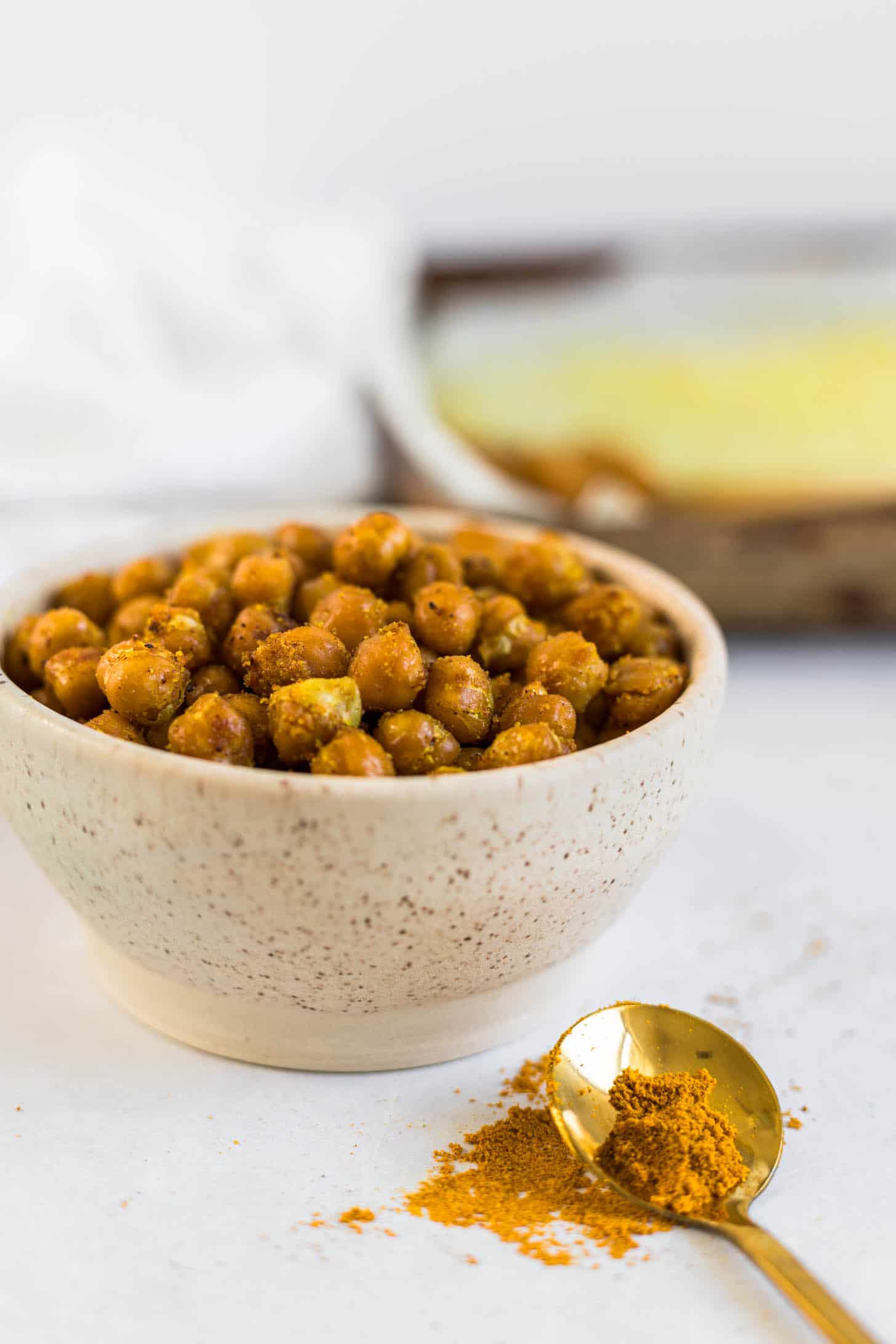 Curry chickpeas in a bowl.