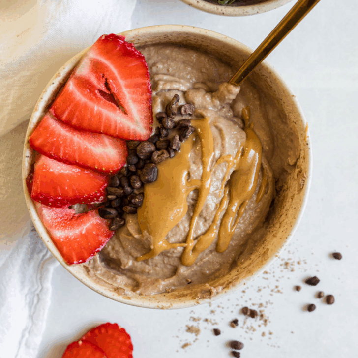 Chocolate Peanut Butter Yogurt bowl.